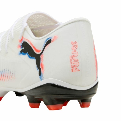 Buty piłkarskie Puma Future 8 MATCH Low FG/AG 108599 01